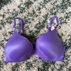 So obsessed by Victorias Secret push up bra- 34c